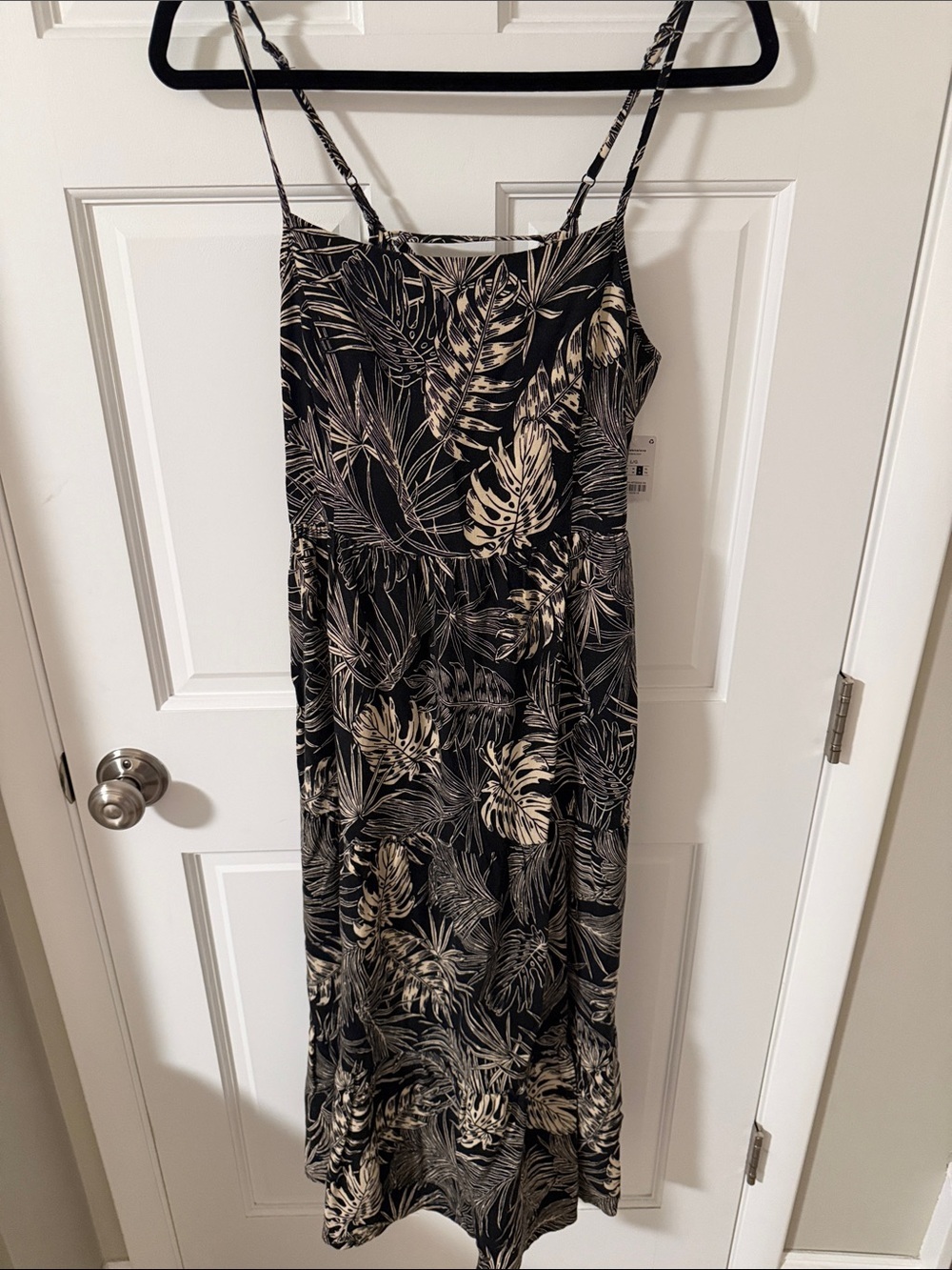 Ardene Tropical Leaf Linen Blend Spaghetti Strap Tiered Midi Dress Laced Back L